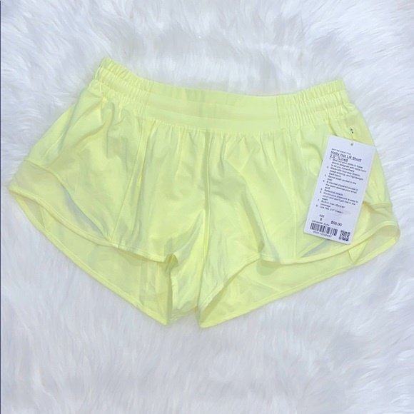 💛 Hotty Hot short NWT Florid Flash 💛 - Picture 1 of 6